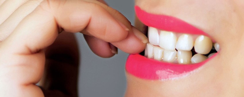 راهکارهای جلوگیری از جویدن ناخن و خطرات احتمالی آن